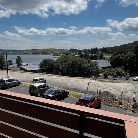 Moderne A Besse, Vue Des Hermines - Fr-1-814-136 苏佩贝斯